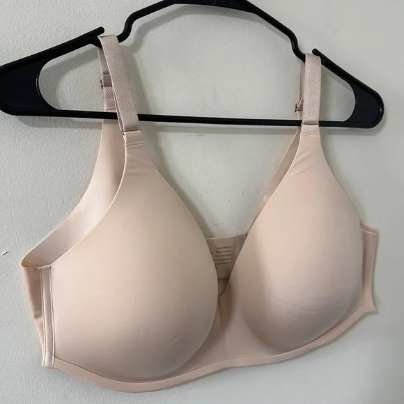 SOMA Intimate Vanishing 360 Wireless Bra Pale Sand Size 40C NWT - Picture 3 of 9